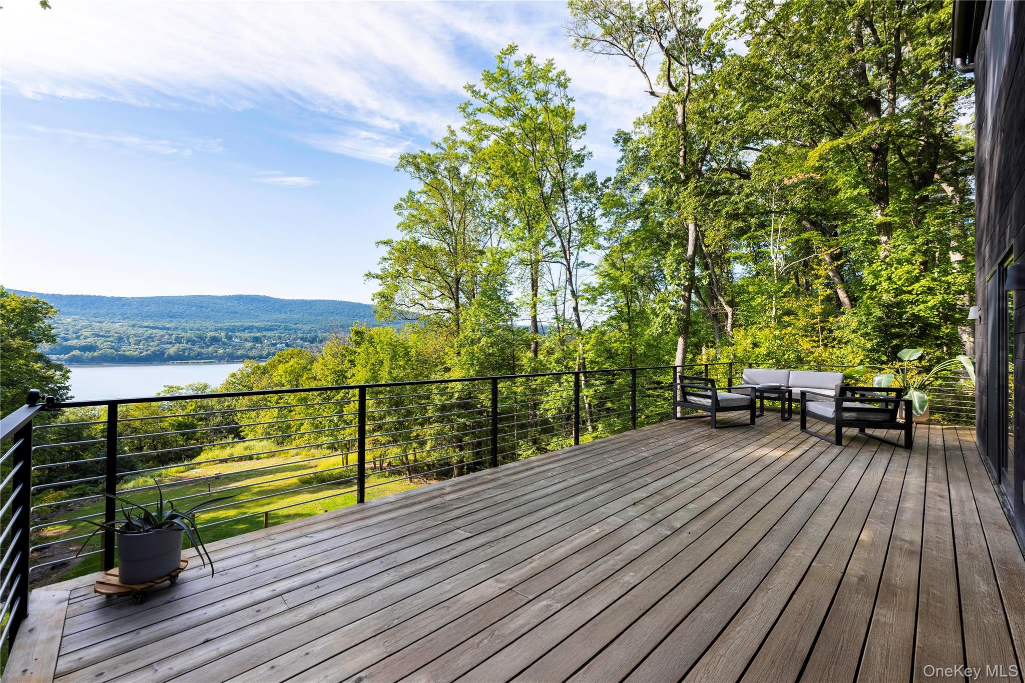 529 Route 9D, Garrison, NY 10524