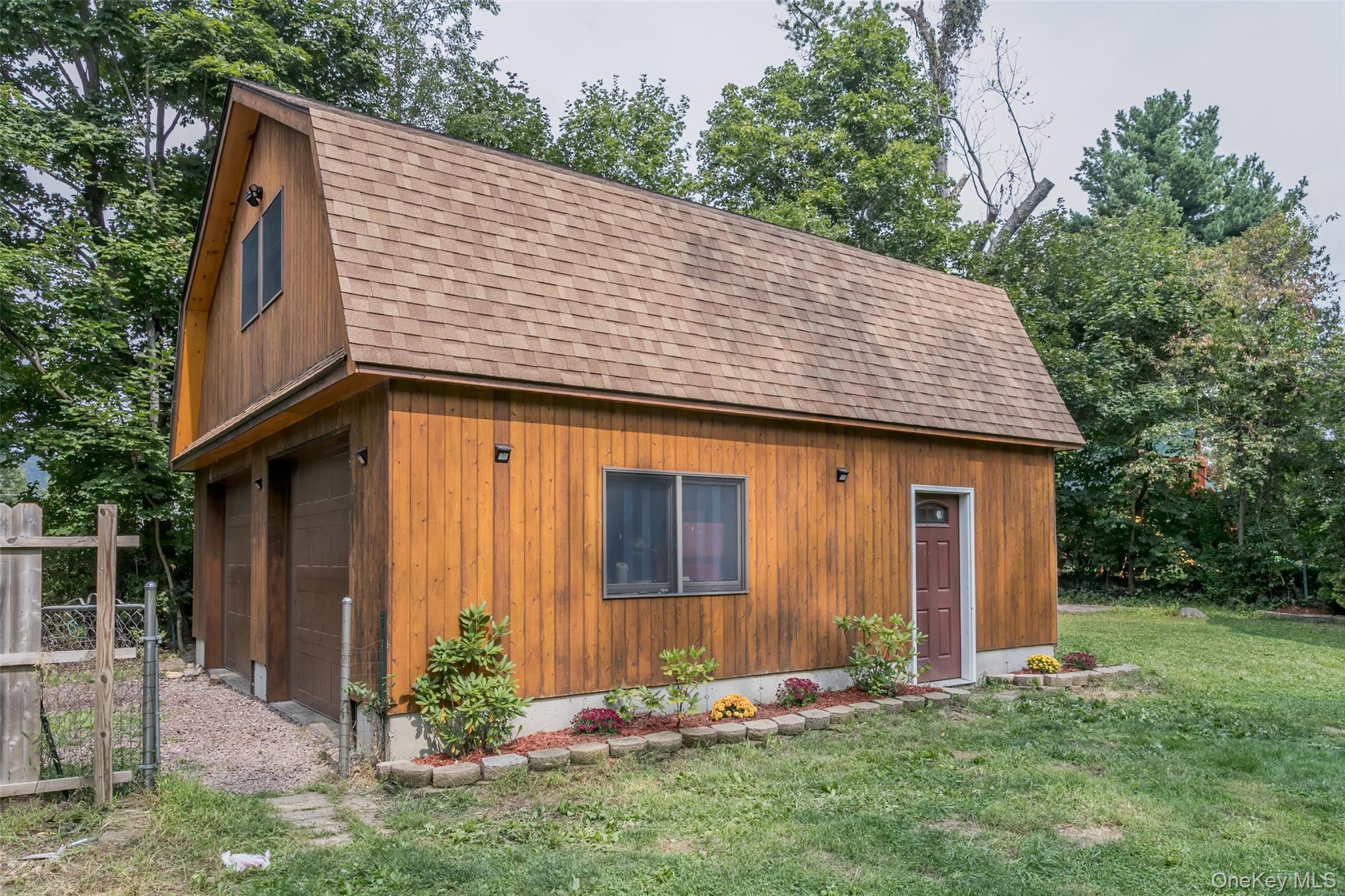 17 Hillside Road, Greenwood Lake, NY 10925