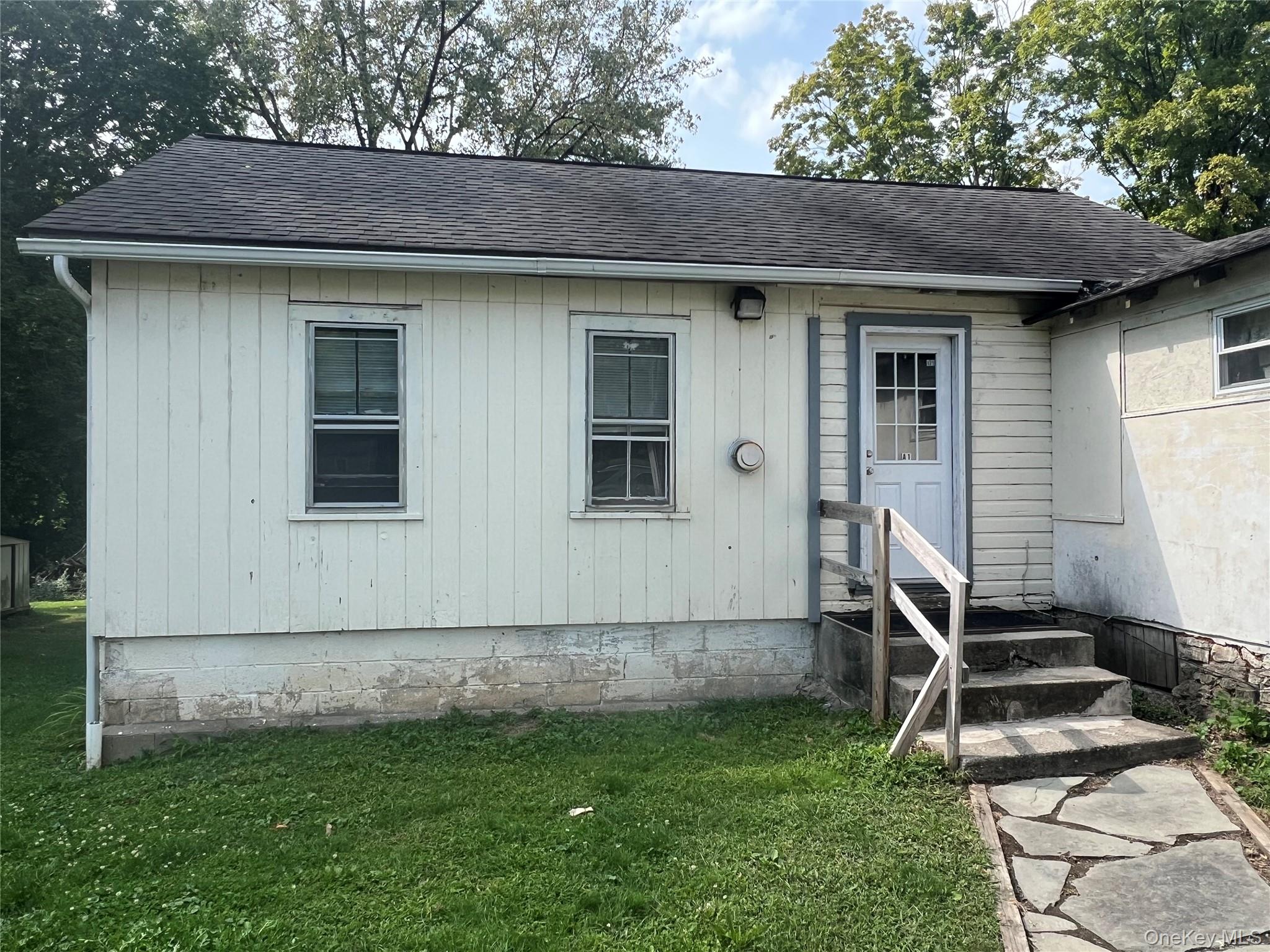 74 Minnewaska Trail, Kerhonkson, NY 12446