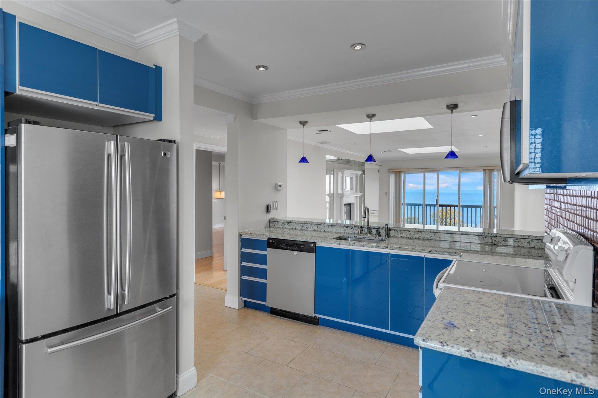 209 Fox Hill Drive, Baiting Hollow, NY 11933