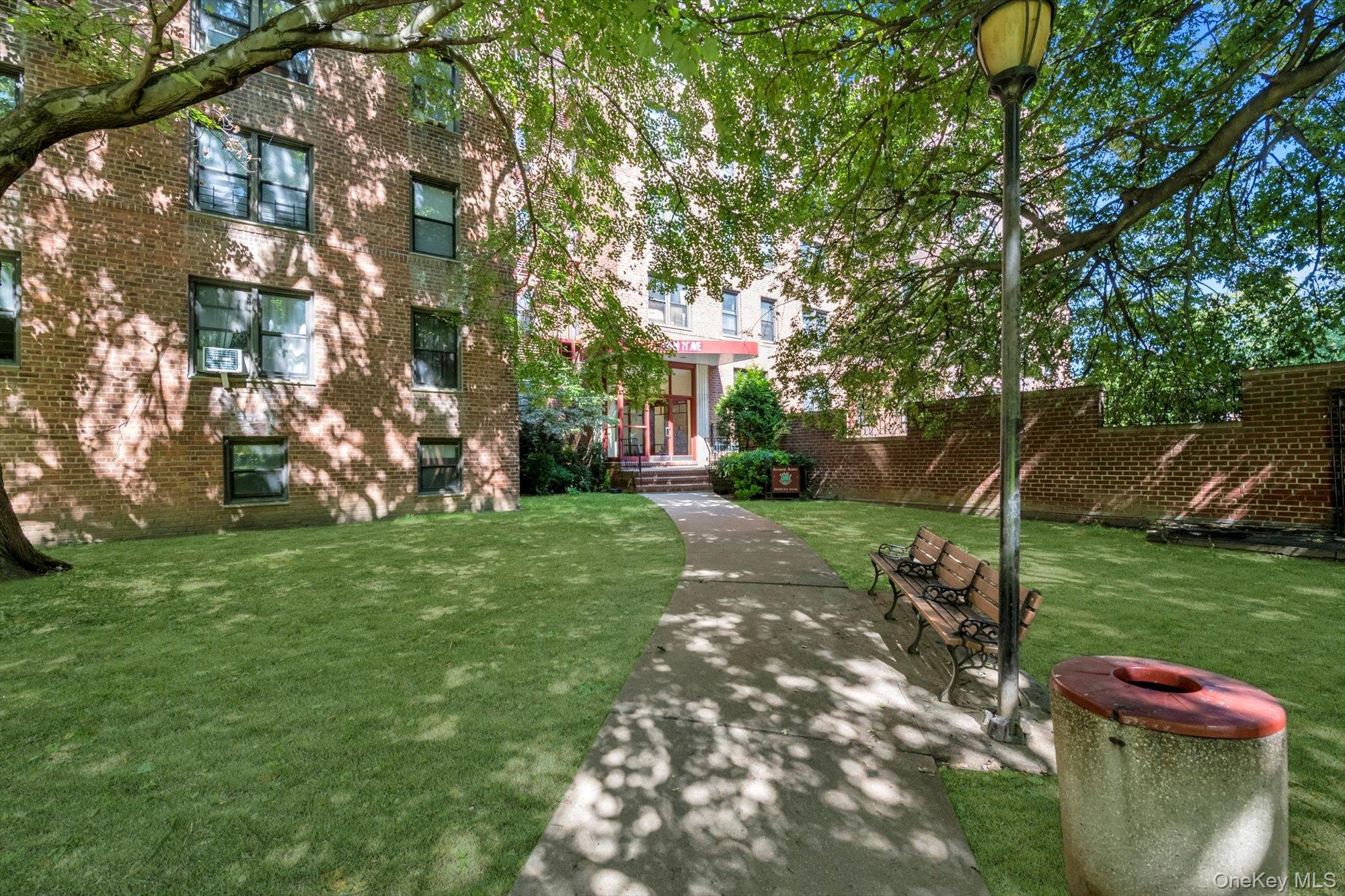 15030 71st Avenue # 2D, Flushing, NY 11367