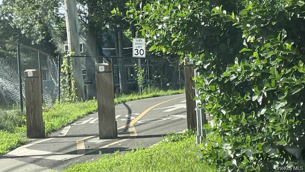 46 Satinwood Road, Rocky Point, NY 11778