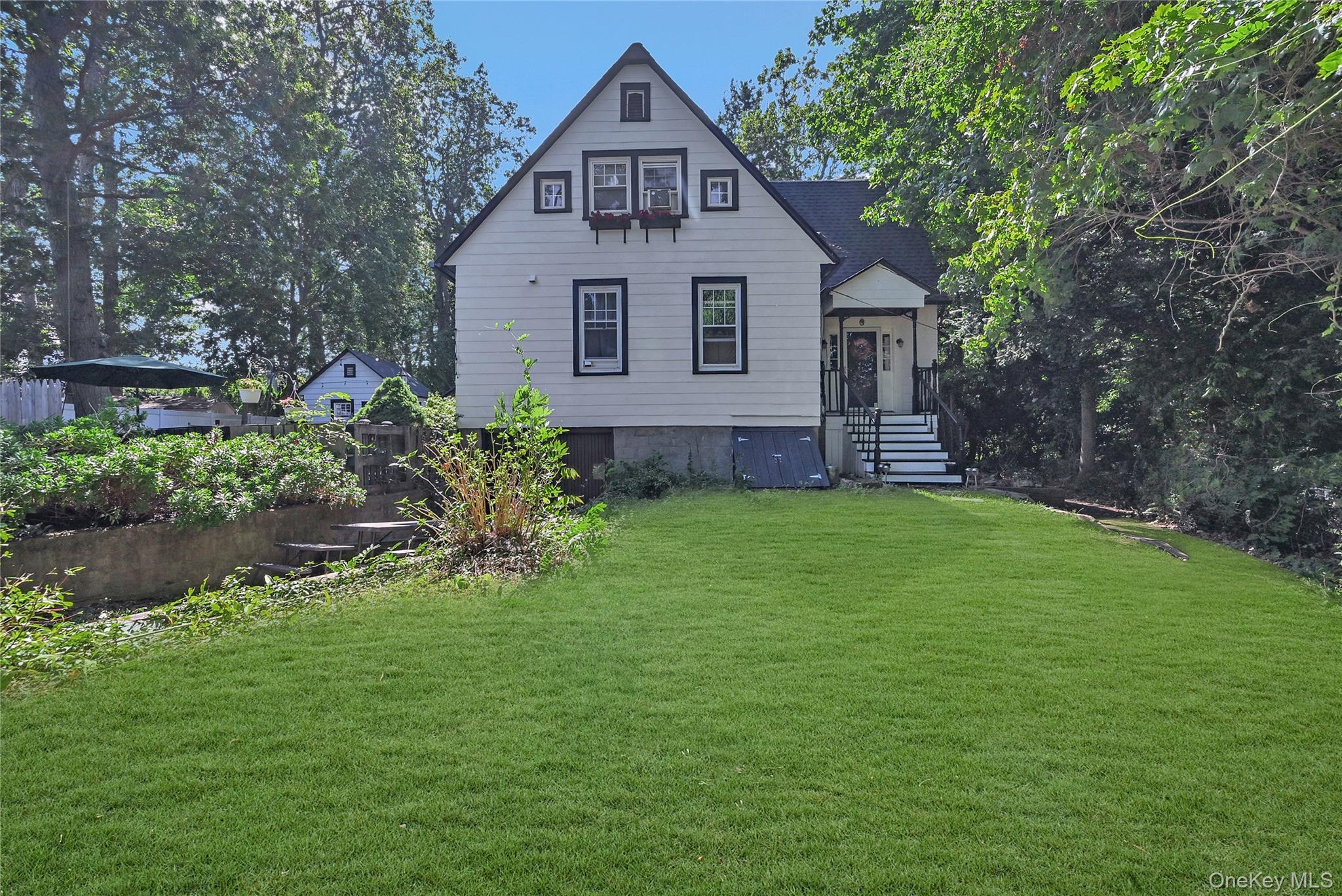 46 Satinwood Road, Rocky Point, NY 11778