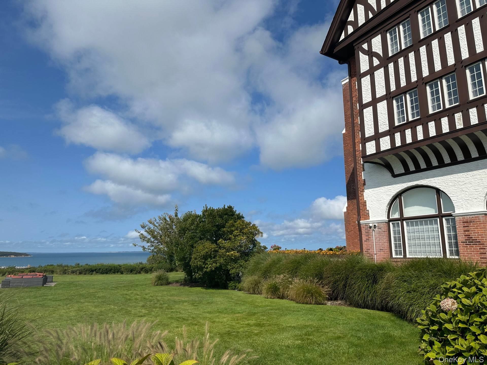 236 Edgemere Street # 423, Montauk, NY 11954