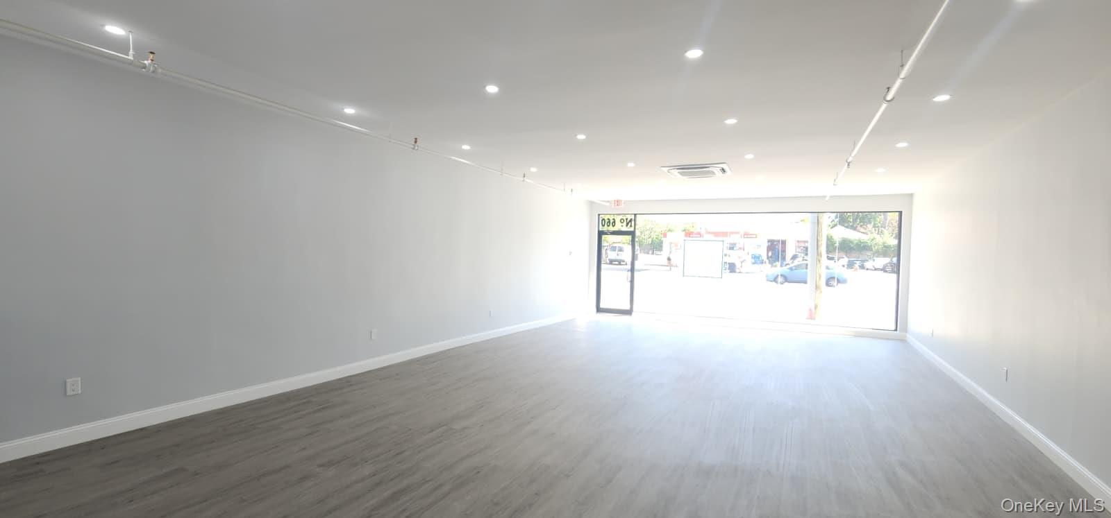 660 Port Washington Boulevard, Port Washington, NY 11050