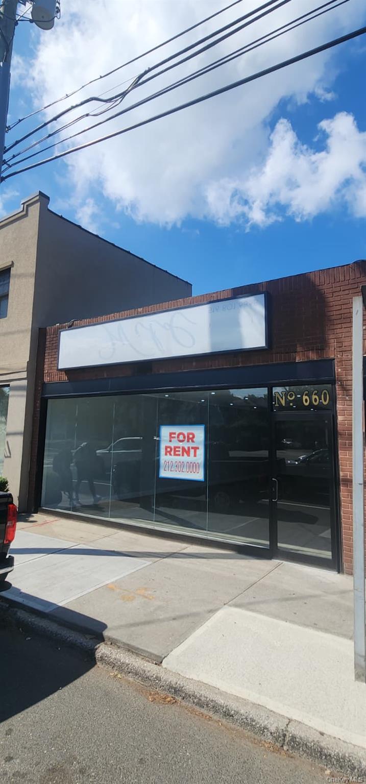 660 Port Washington Boulevard, Port Washington, NY 11050