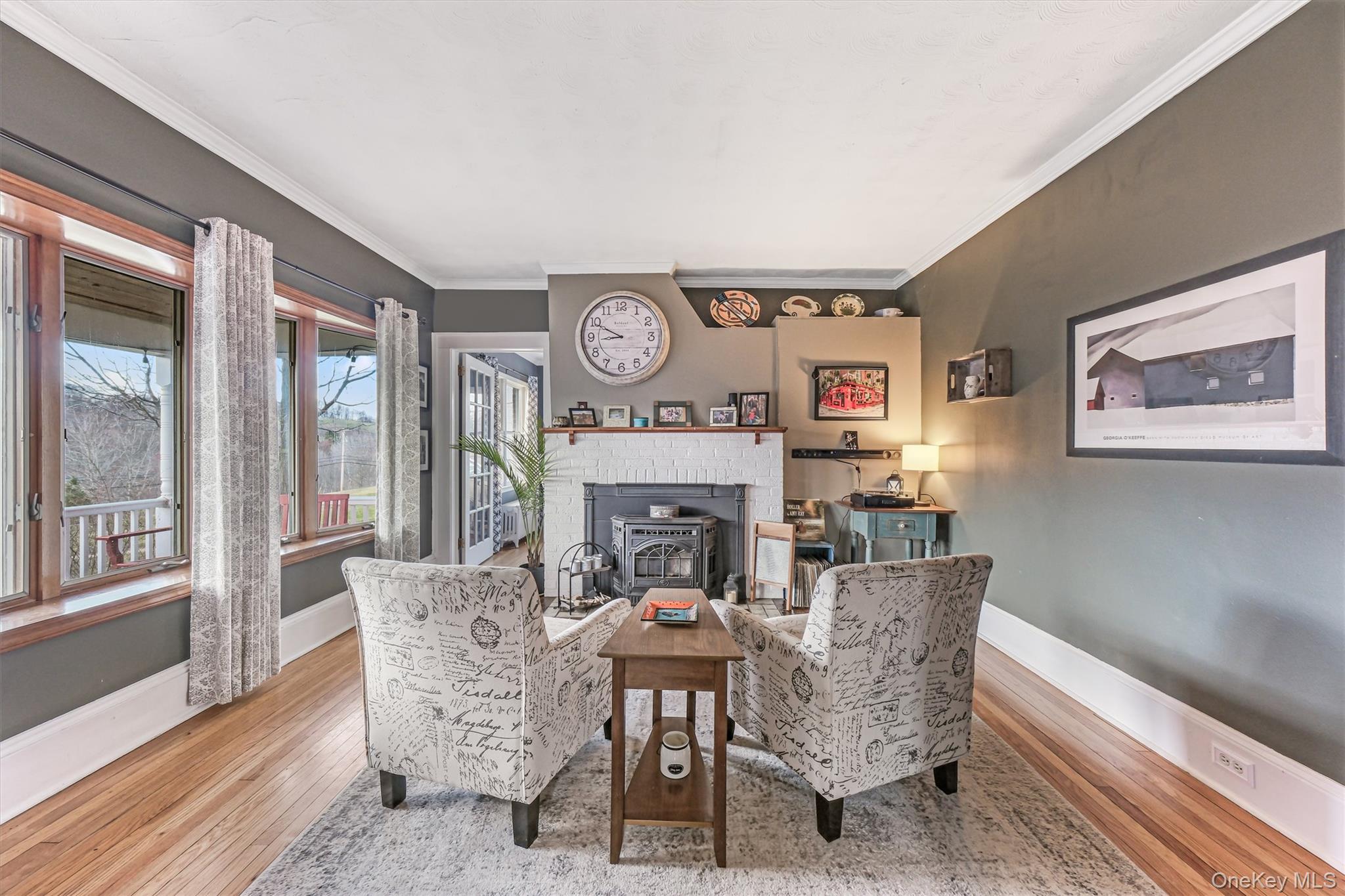 98 North Road, Highland, NY 12528