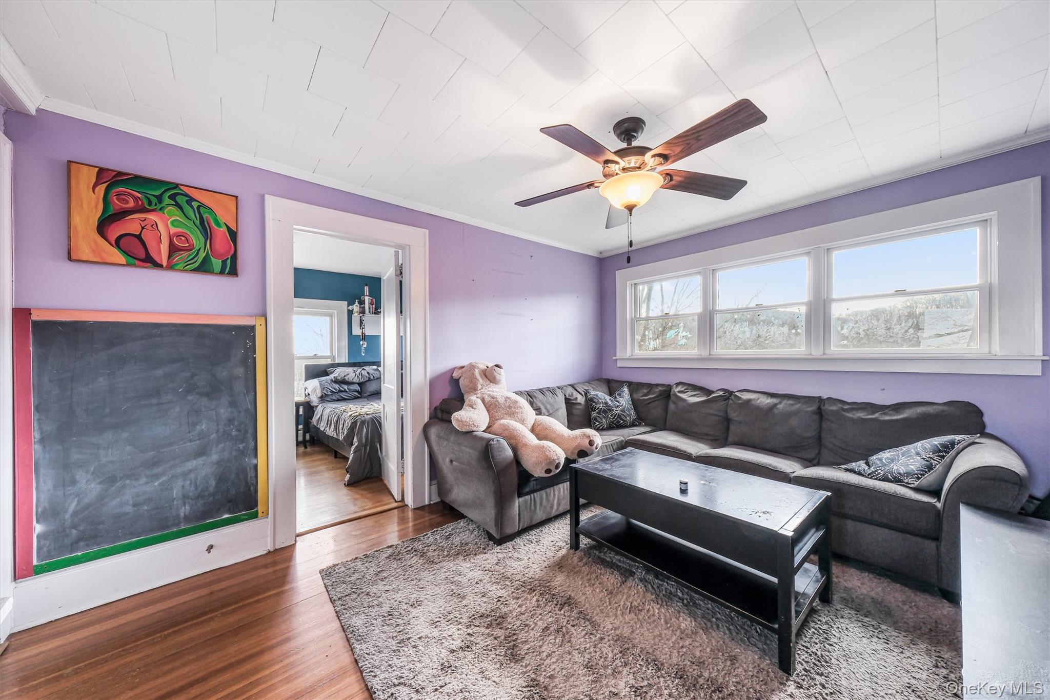 98 North Road, Highland, NY 12528