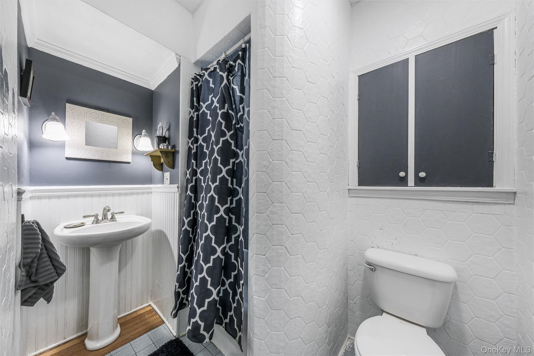 98 North Road, Highland, NY 12528