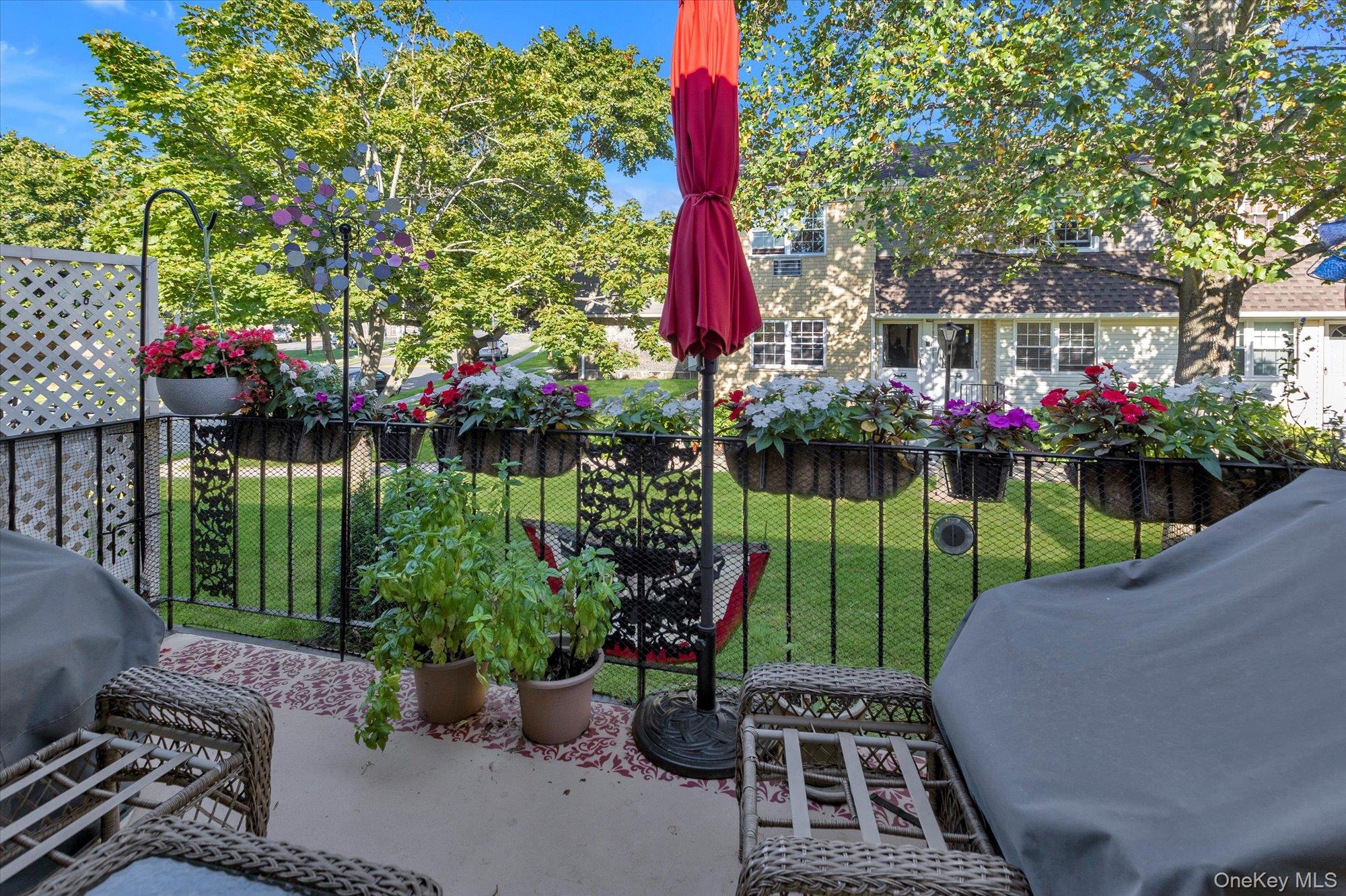 4821 Wilshire Lane # 4821, Oakdale, NY 11769