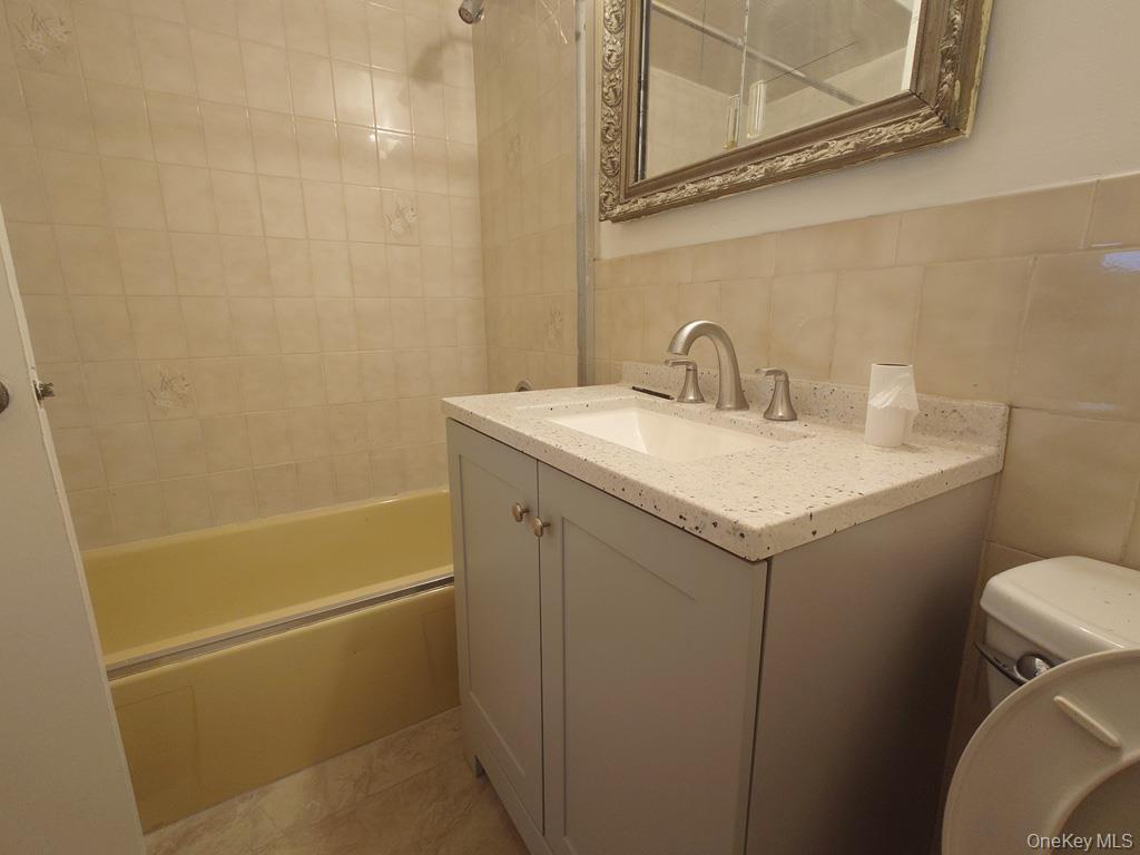 256-20 Craft Avenue, Rosedale, NY 11422