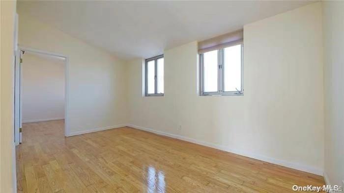 132-03 Sanford Avenue # 8M, Flushing, NY 11355