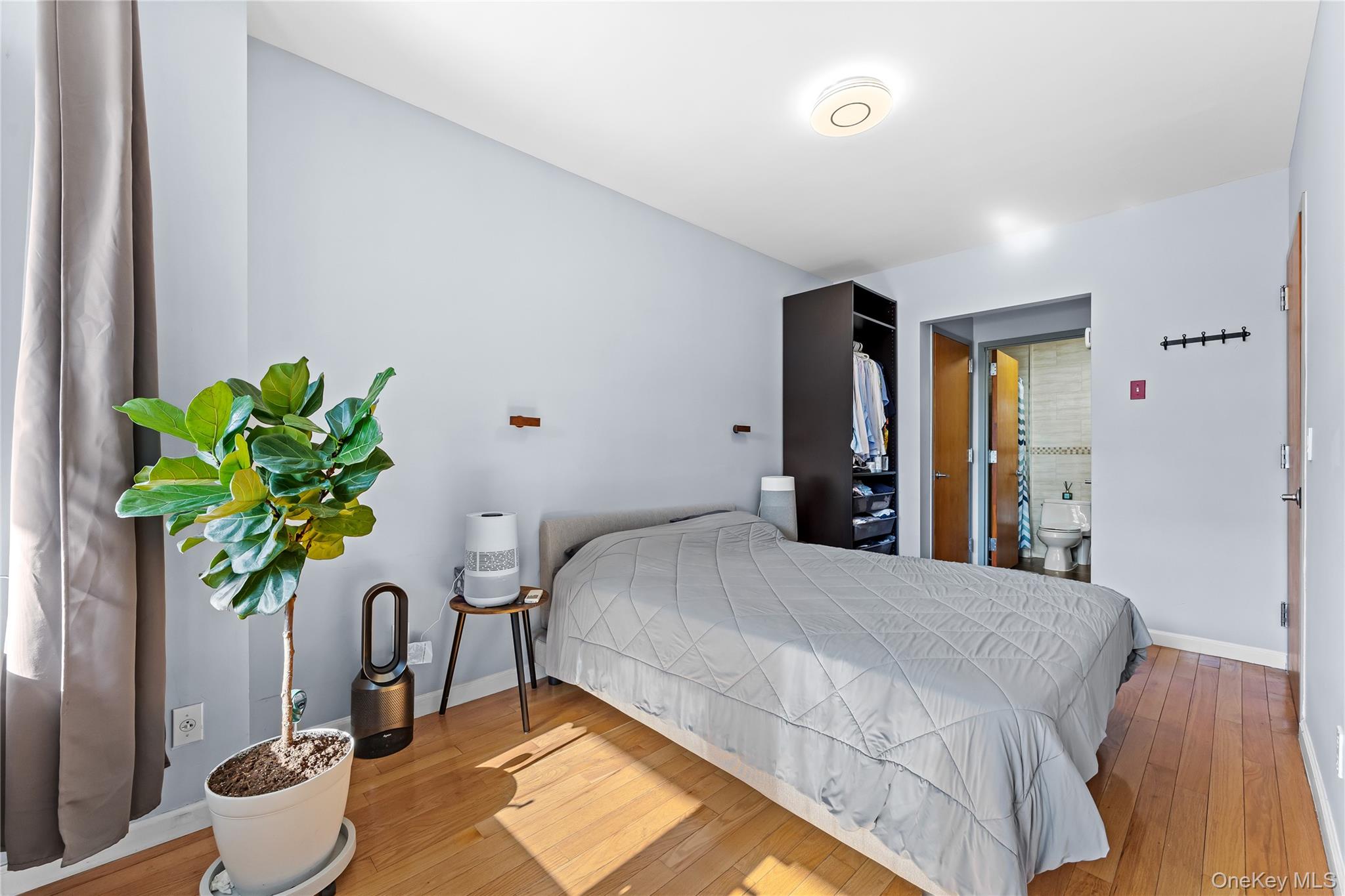 95-08 65th Road # 3C, Rego Park, NY 11374