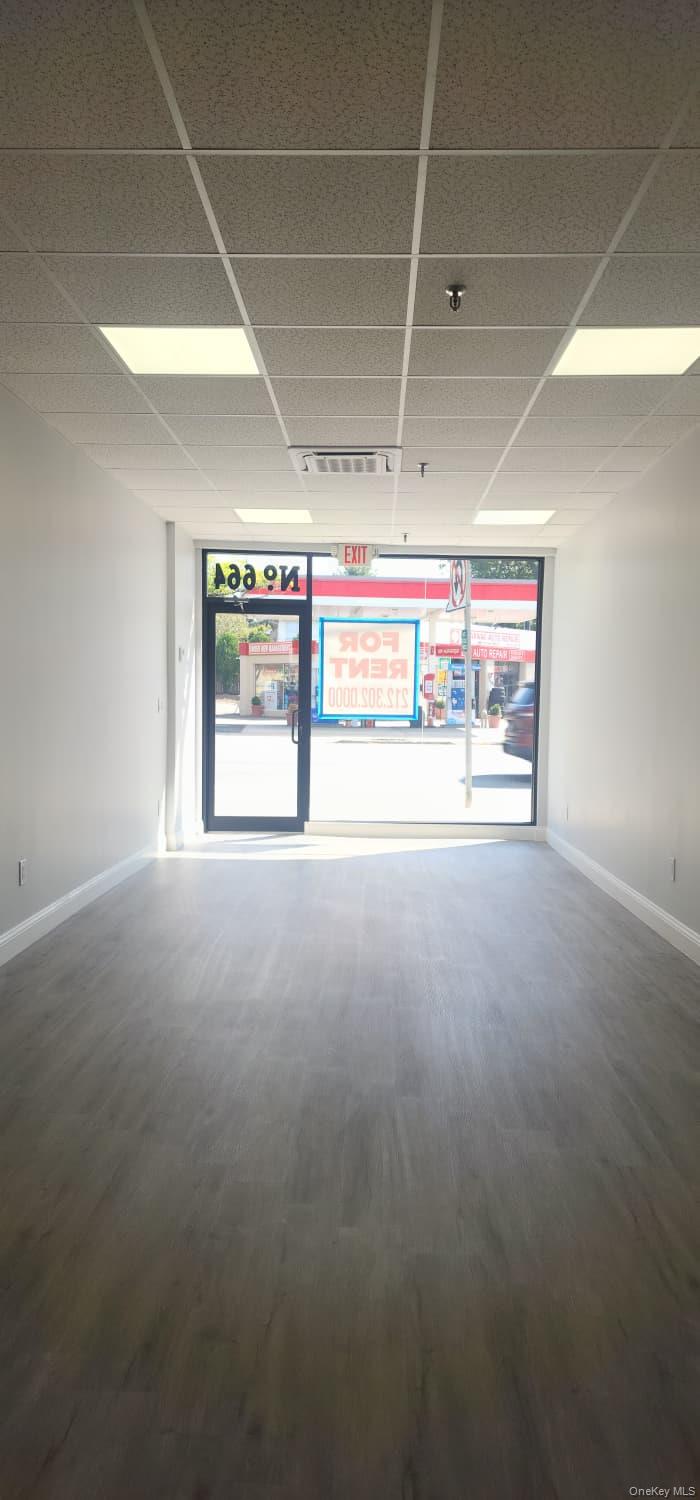 664 Port Washington Boulevard, Port Washington, NY 11050