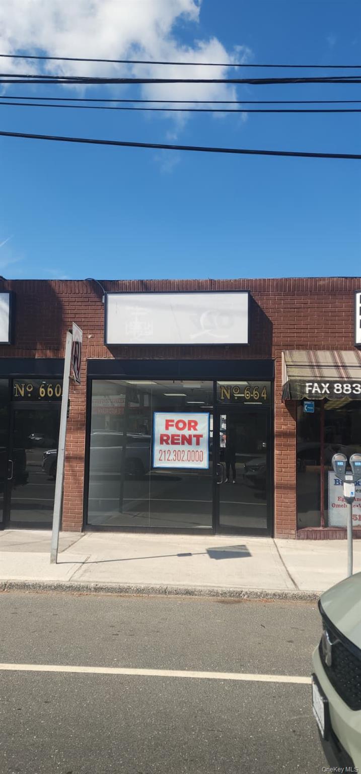 664 Port Washington Boulevard, Port Washington, NY 11050
