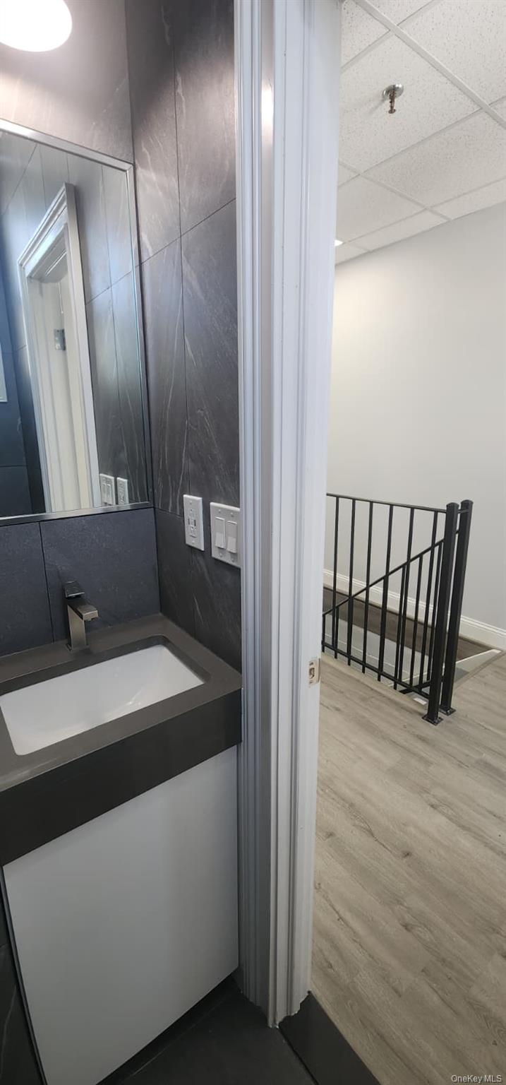 664 Port Washington Boulevard, Port Washington, NY 11050