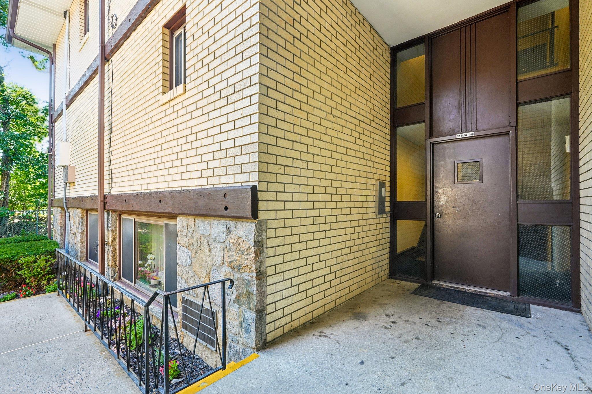 258 N Main Street # C-19, Spring Valley, NY 10977