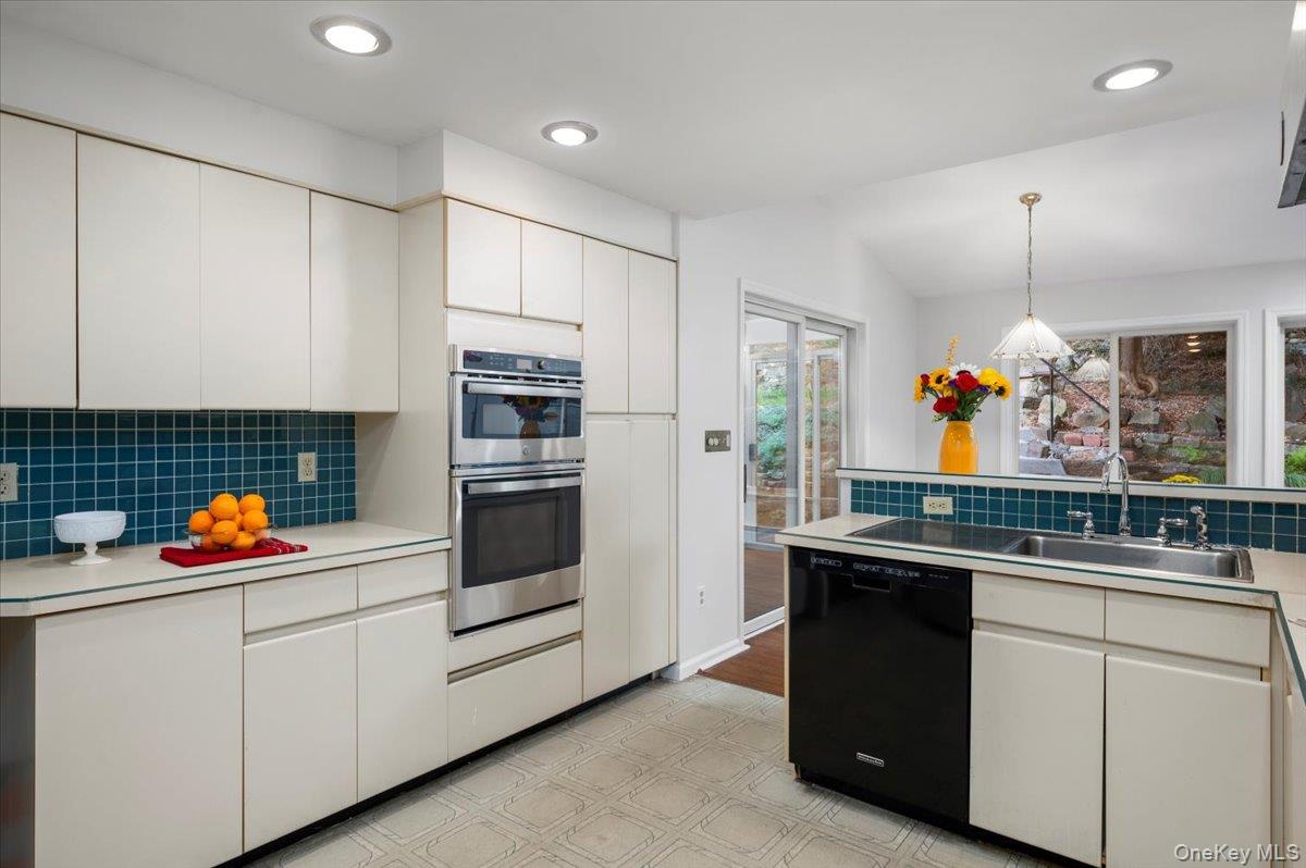 132 Edgars Lane, Hastings-on-Hudson, NY 10706