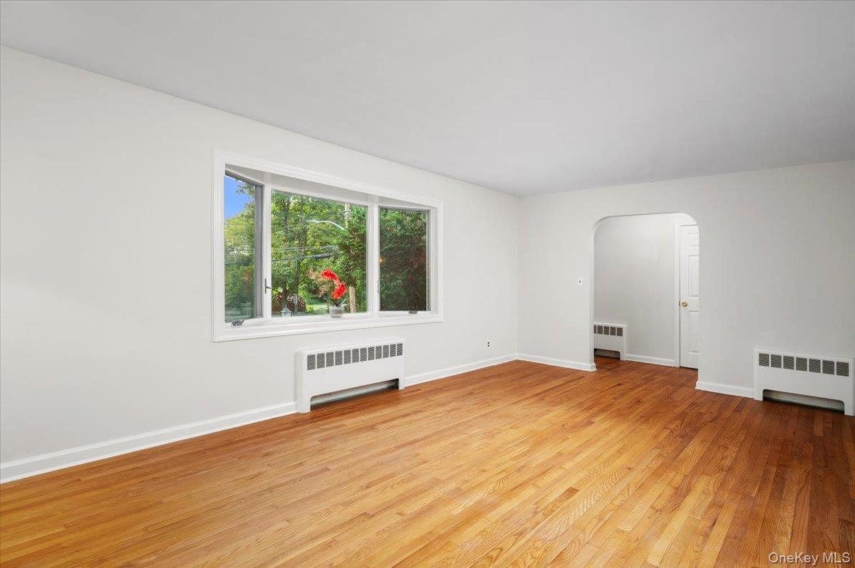 132 Edgars Lane, Hastings-on-Hudson, NY 10706