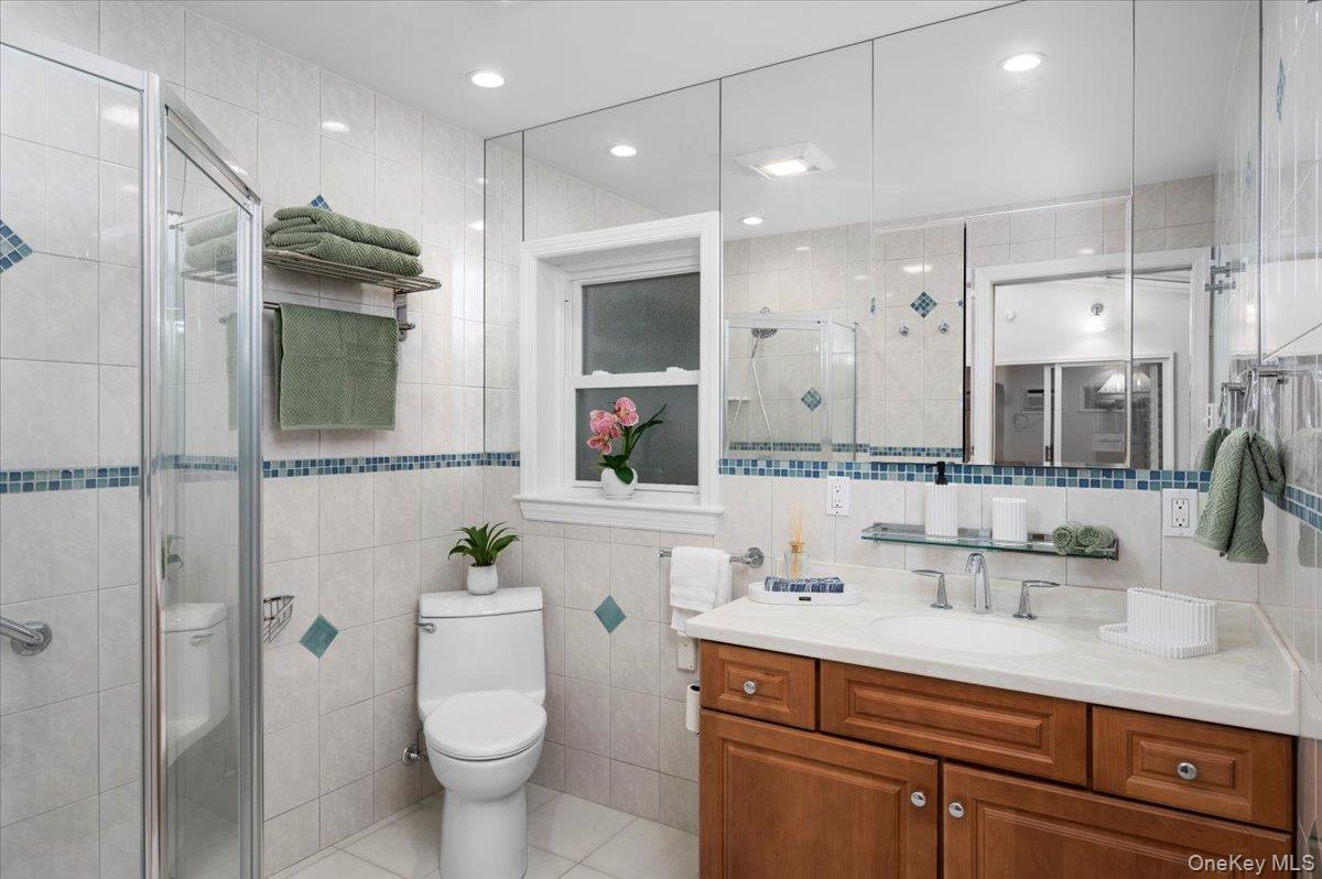 132 Edgars Lane, Hastings-on-Hudson, NY 10706