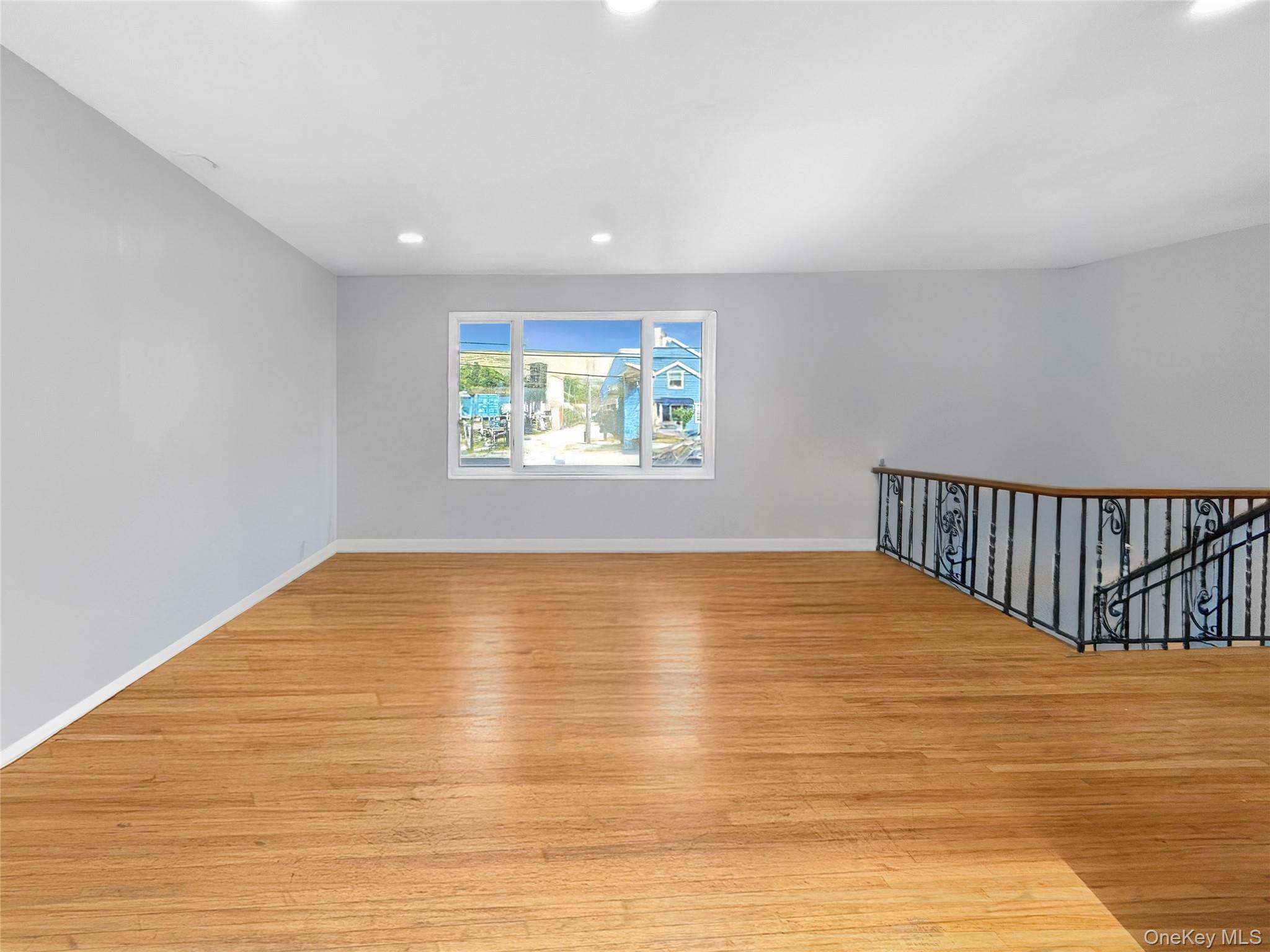 86 Empire Boulevard, Island Park, NY 11558