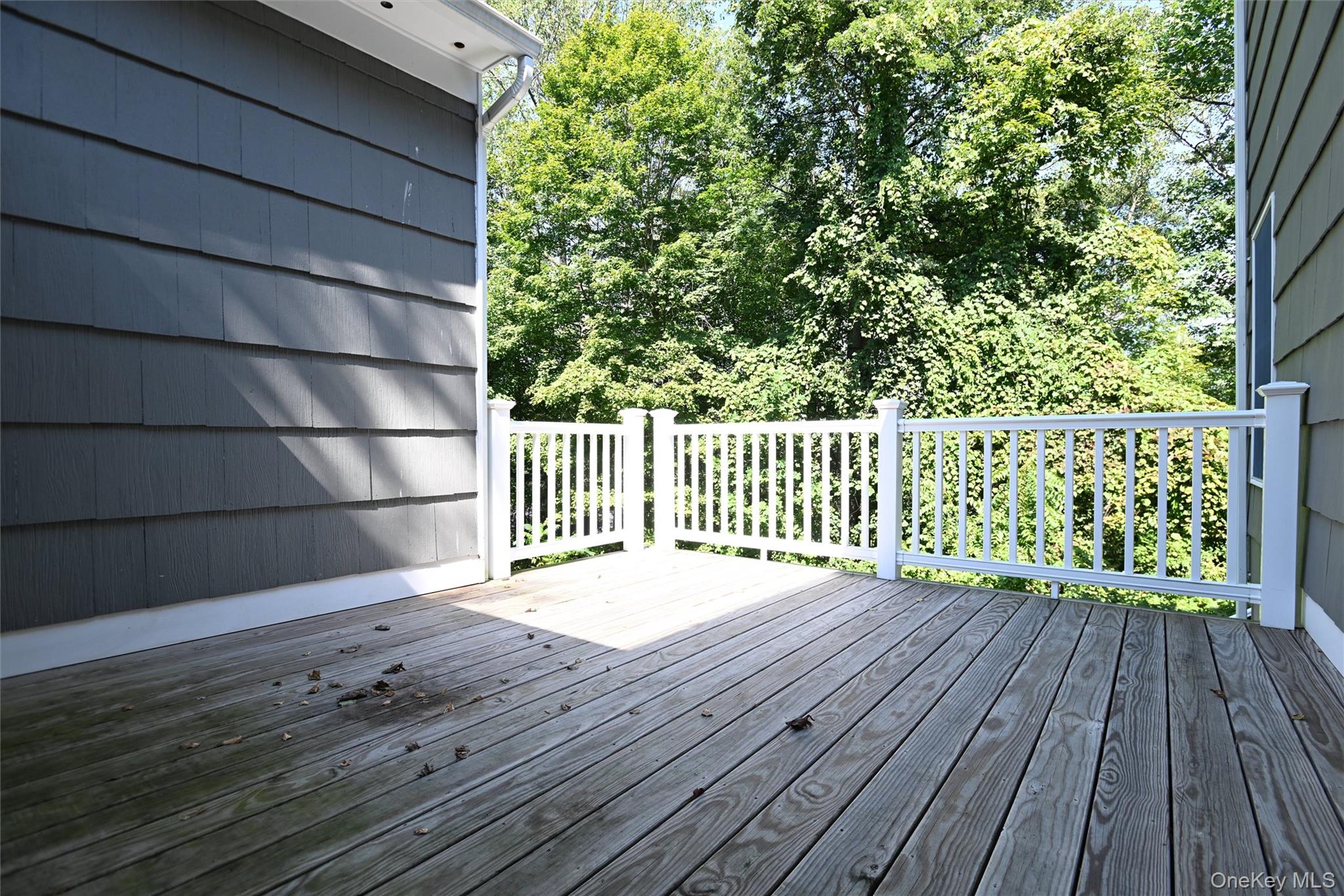 5 Watergate Drive, Amawalk, NY 10501