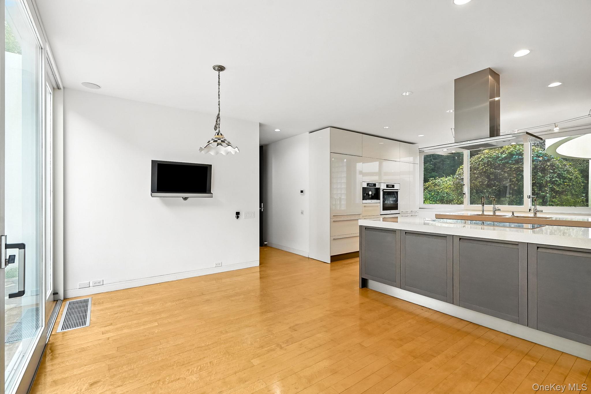 20 Bessel Lane, Chappaqua, NY 10514