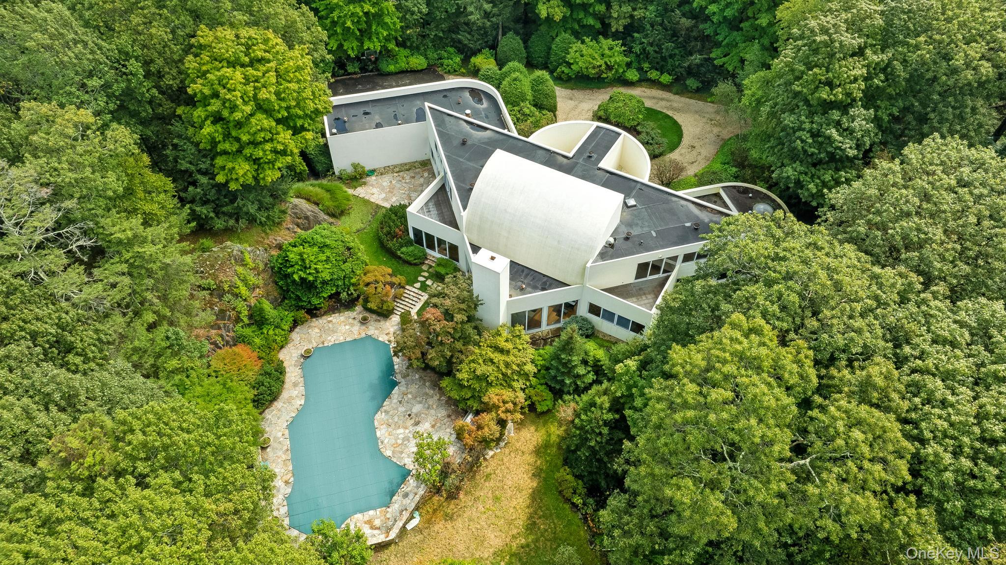 20 Bessel Lane, Chappaqua, NY 10514