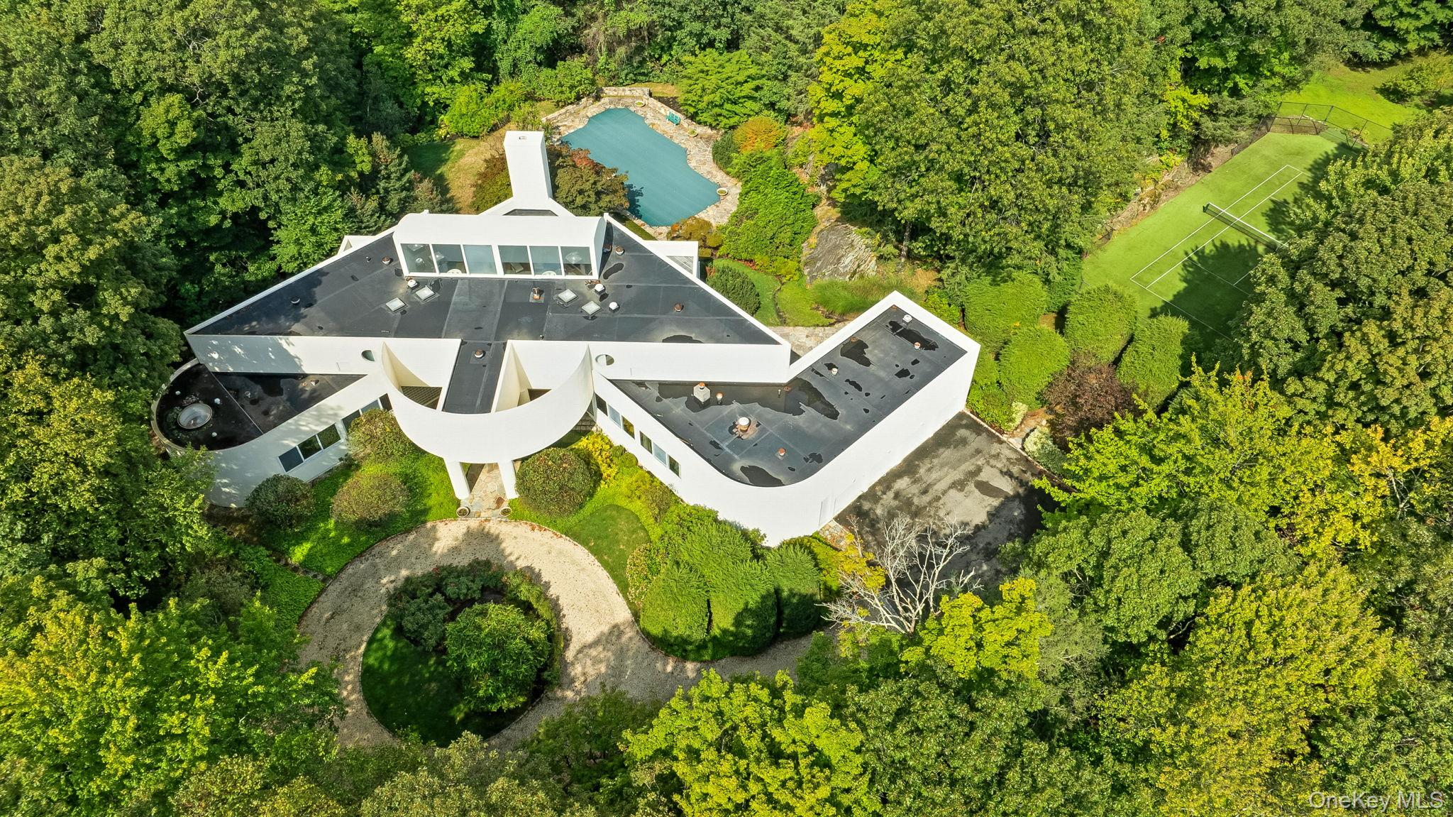 20 Bessel Lane, Chappaqua, NY 10514