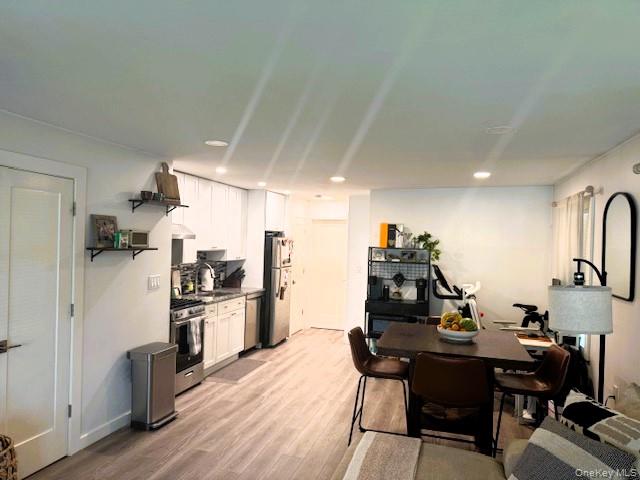 442 E Broadway # 2 Lower Right, Long Beach, NY 11561