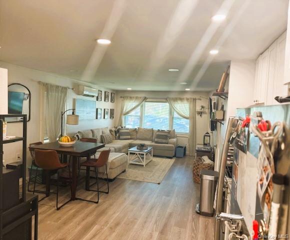 442 E Broadway # 2 Lower Right, Long Beach, NY 11561