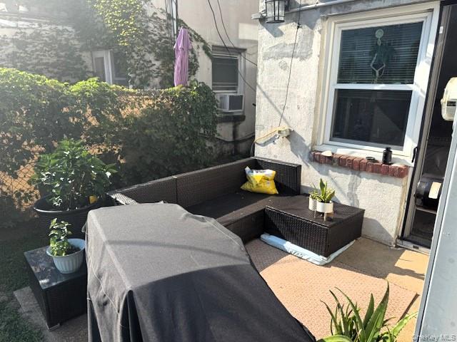 442 E Broadway # 2 Lower Right, Long Beach, NY 11561