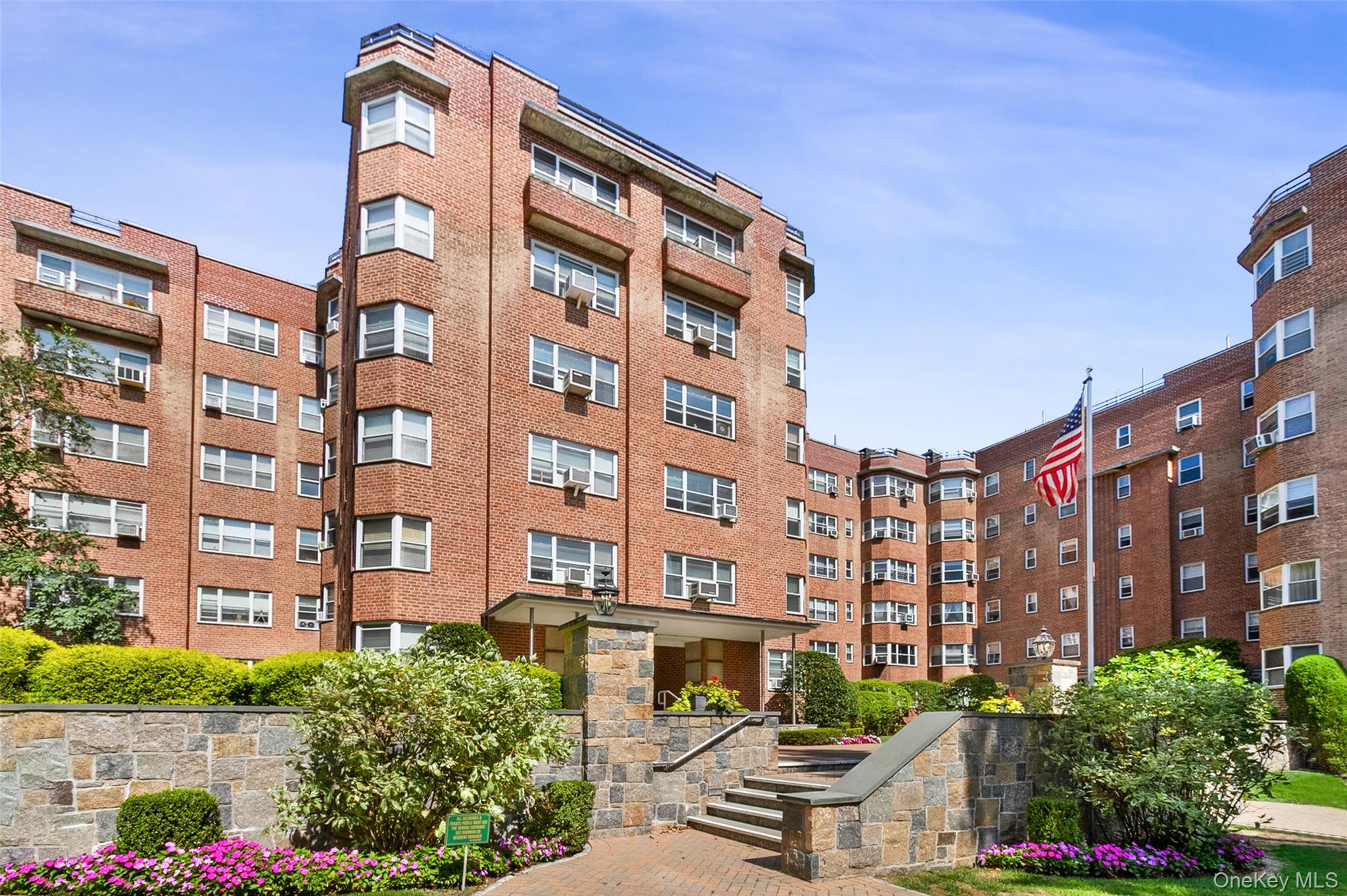 235 Garth Road # D1C, Scarsdale, NY 10583