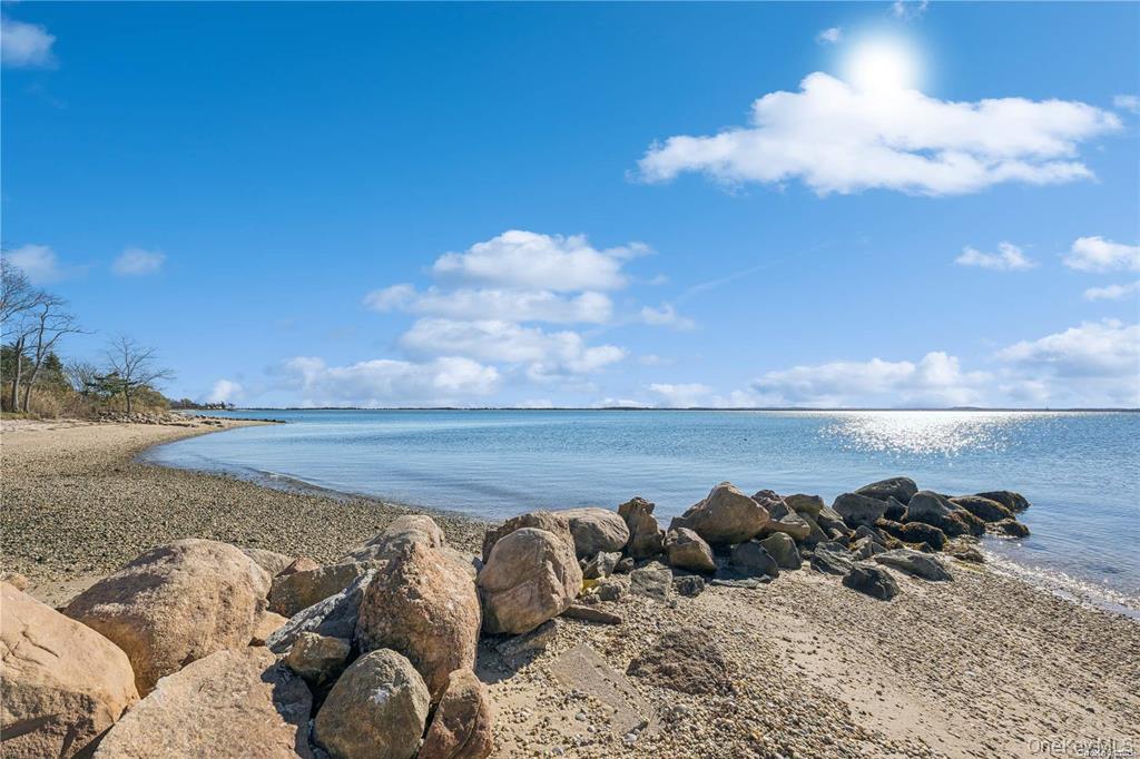 1145 Major Pond Road, Orient, NY 11957