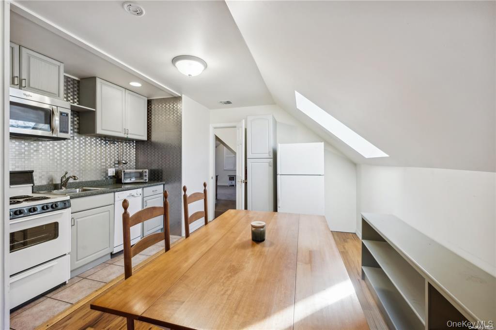 1145 Major Pond Road, Orient, NY 11957