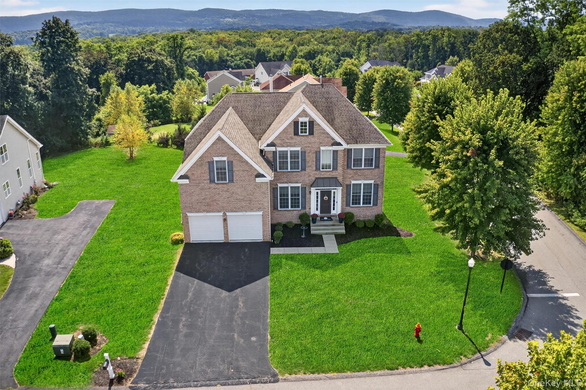 6 Sandlewood Circle, Hopewell Junction, NY 12533