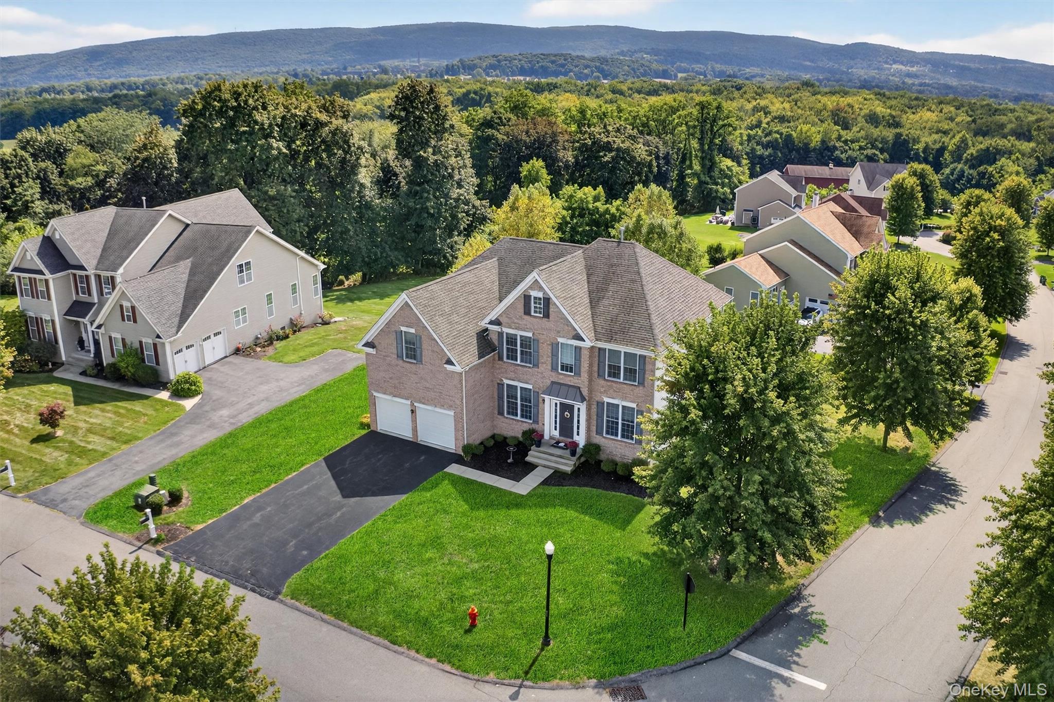 6 Sandlewood Circle, Hopewell Junction, NY 12533