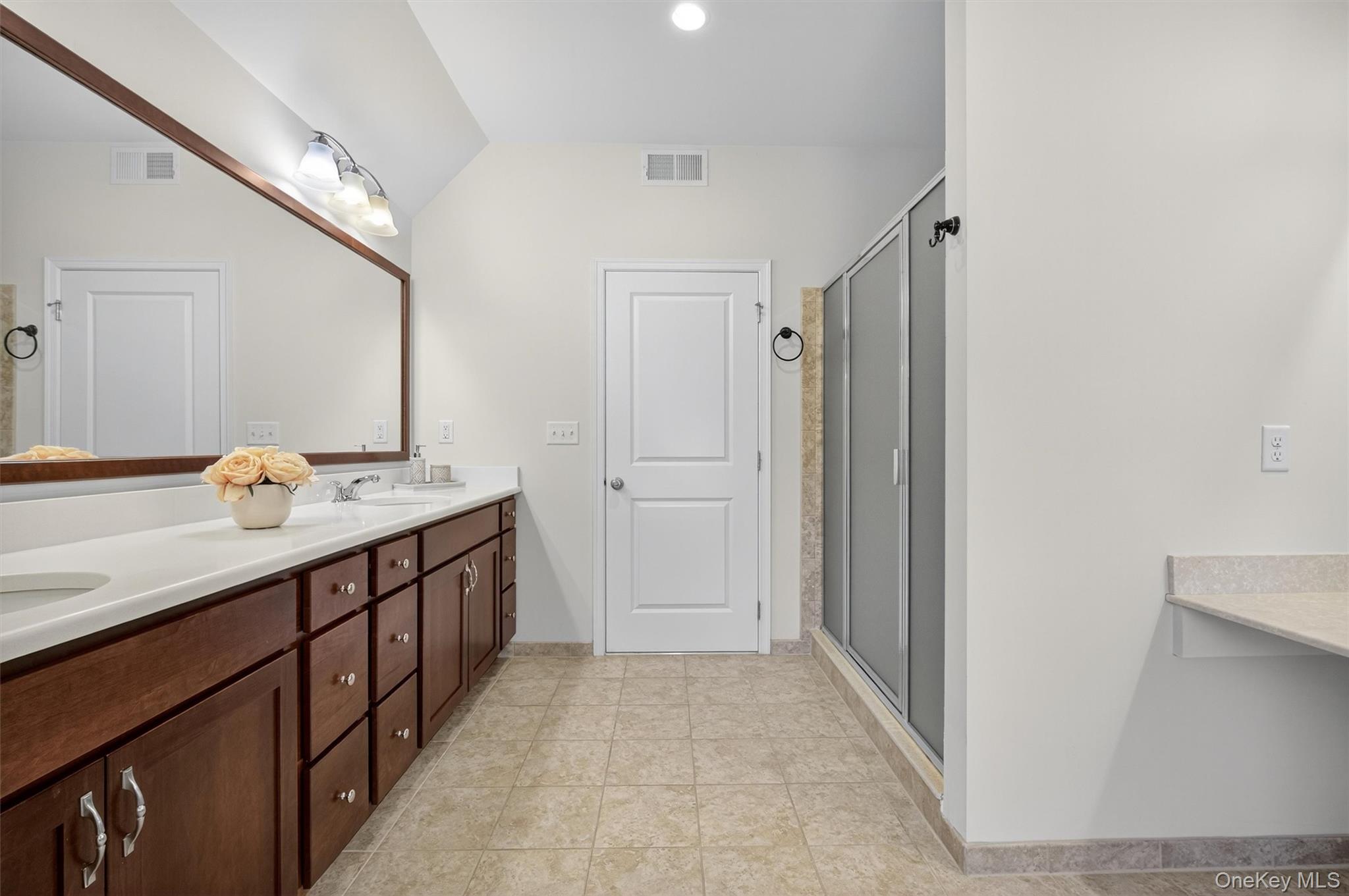 6 Sandlewood Circle, Hopewell Junction, NY 12533