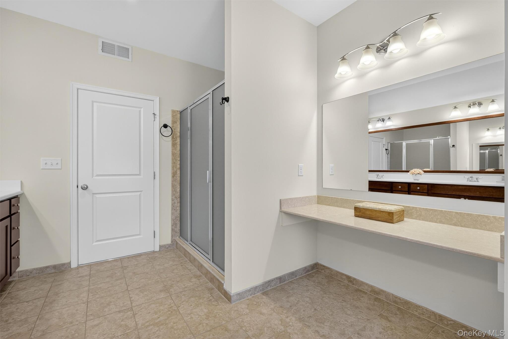 6 Sandlewood Circle, Hopewell Junction, NY 12533