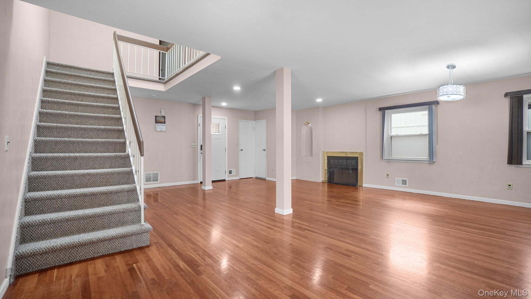 973 Sheldon Avenue, Staten Island, NY 10309