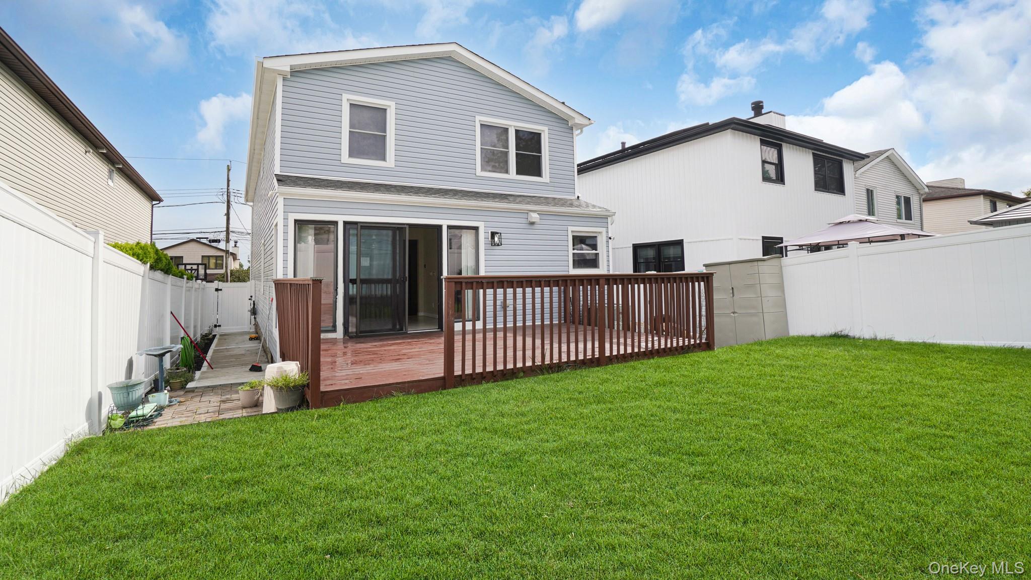 973 Sheldon Avenue, Staten Island, NY 10309