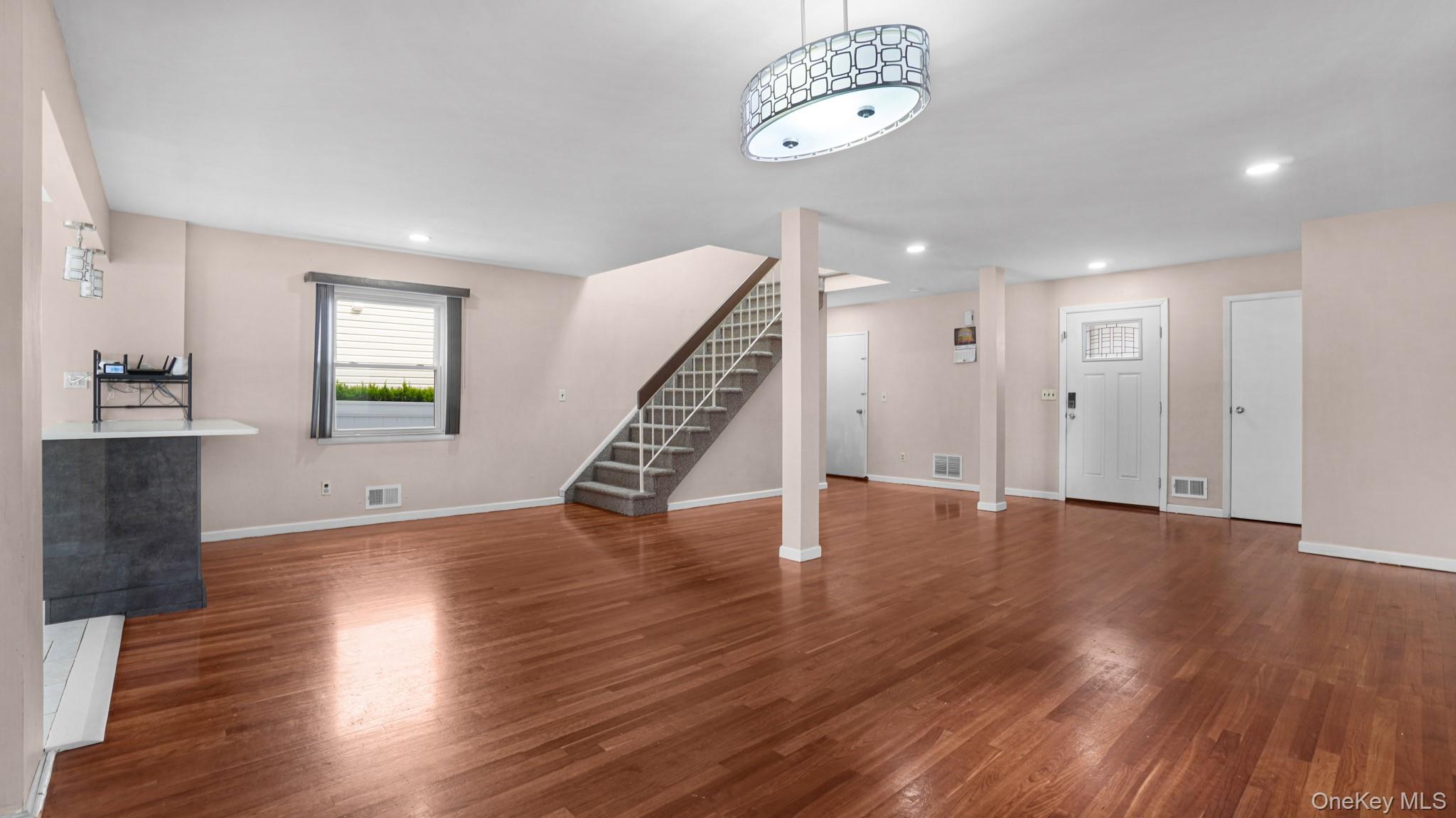 973 Sheldon Avenue, Staten Island, NY 10309