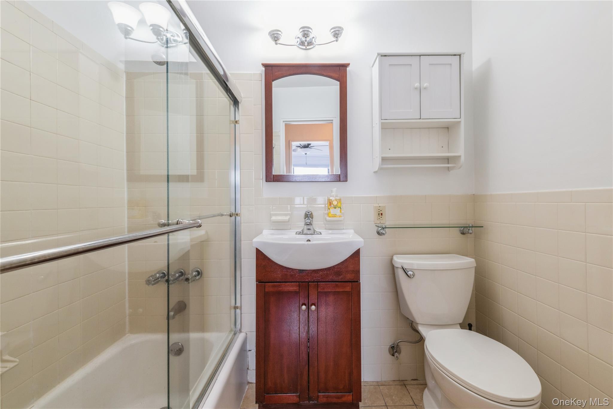 4 Birchwood Court # 5A, Mineola, NY 11501