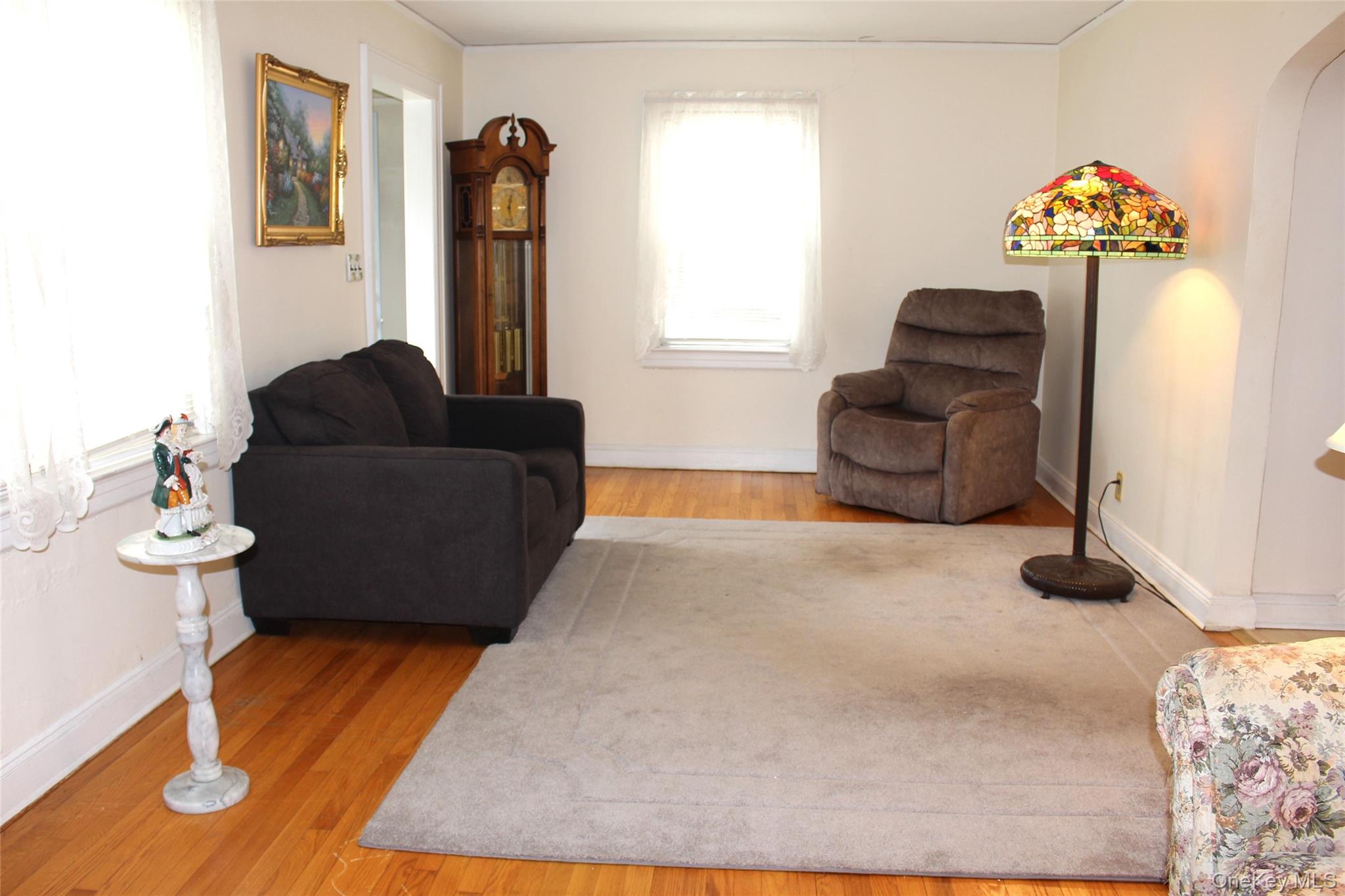 33 Elmwood Avenue, Hempstead, NY 11550