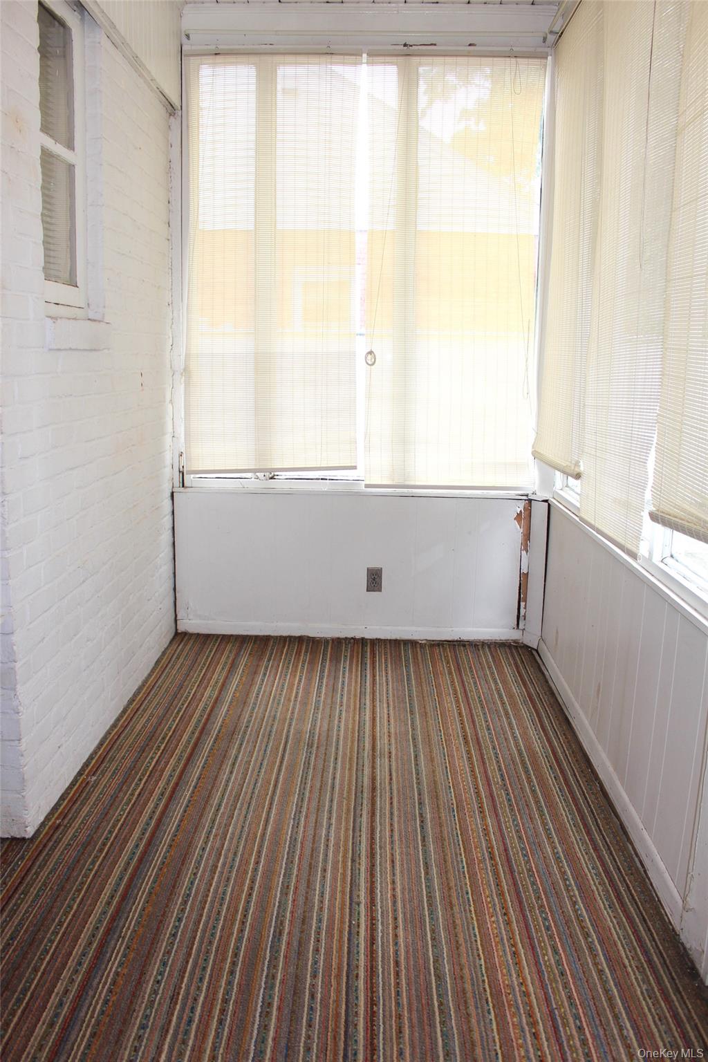 33 Elmwood Avenue, Hempstead, NY 11550