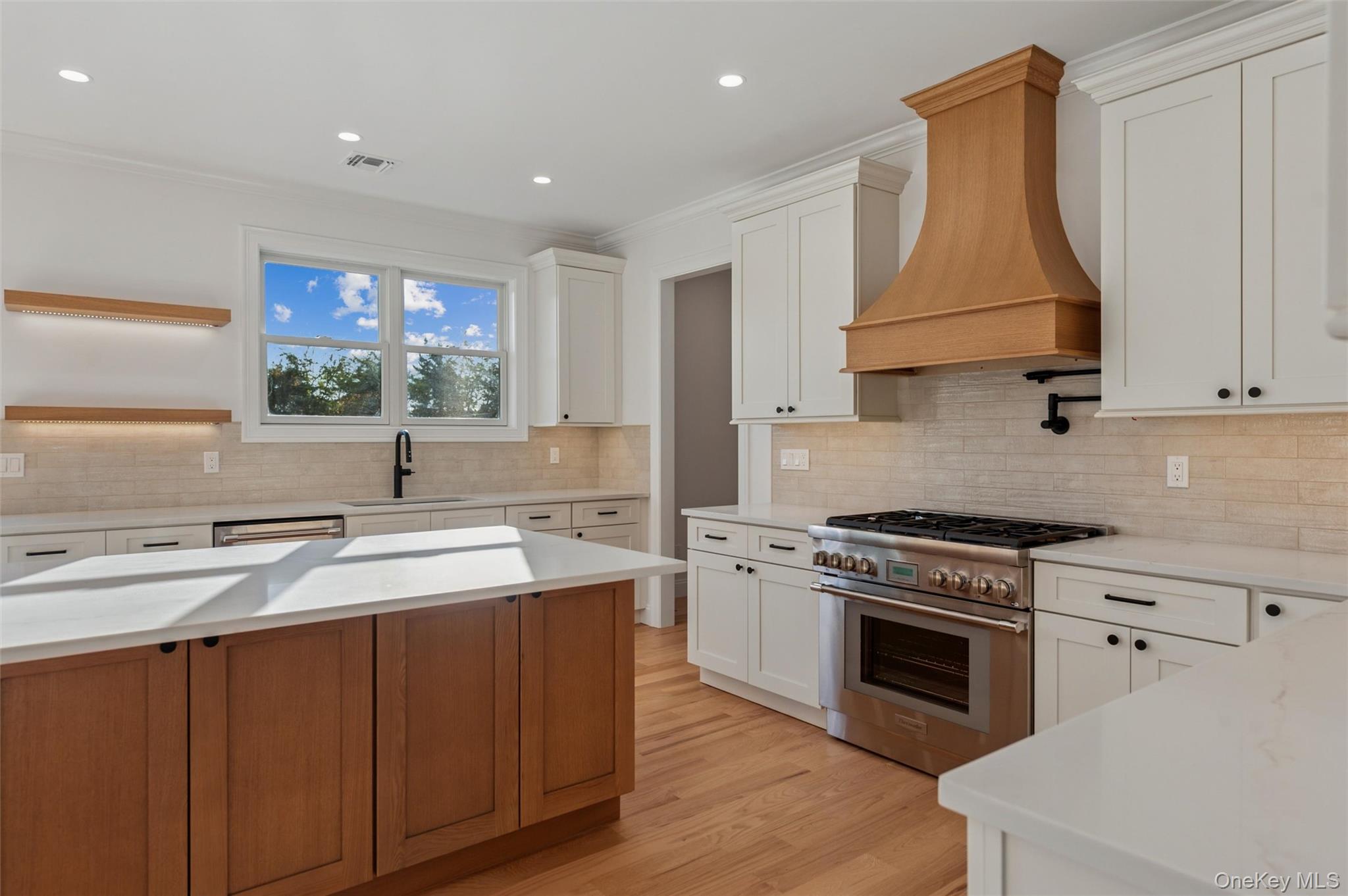 5675 Bridge Lane, Cutchogue, NY 11935