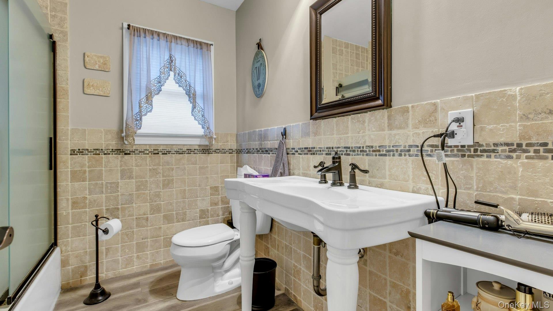 248 Waterford Road, Oakdale, NY 11769