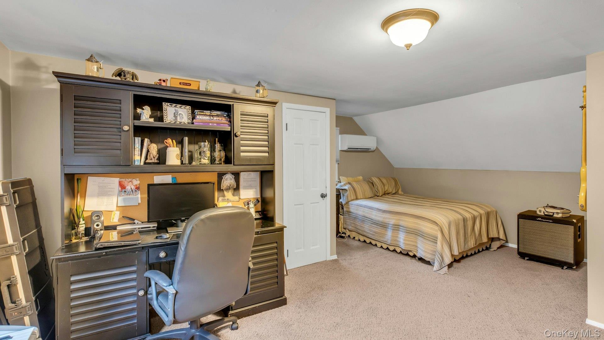 248 Waterford Road, Oakdale, NY 11769