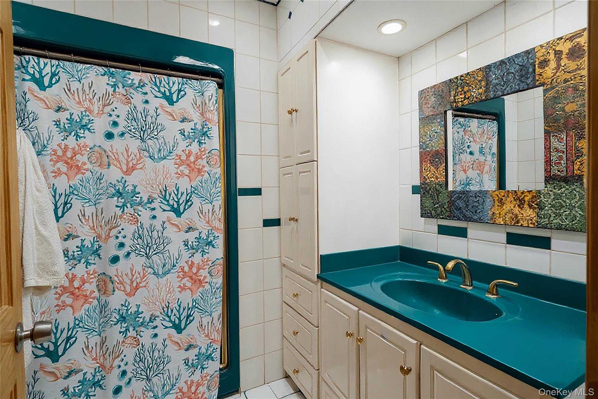 75 Peninsula Boulevard, Valley Stream, NY 11581