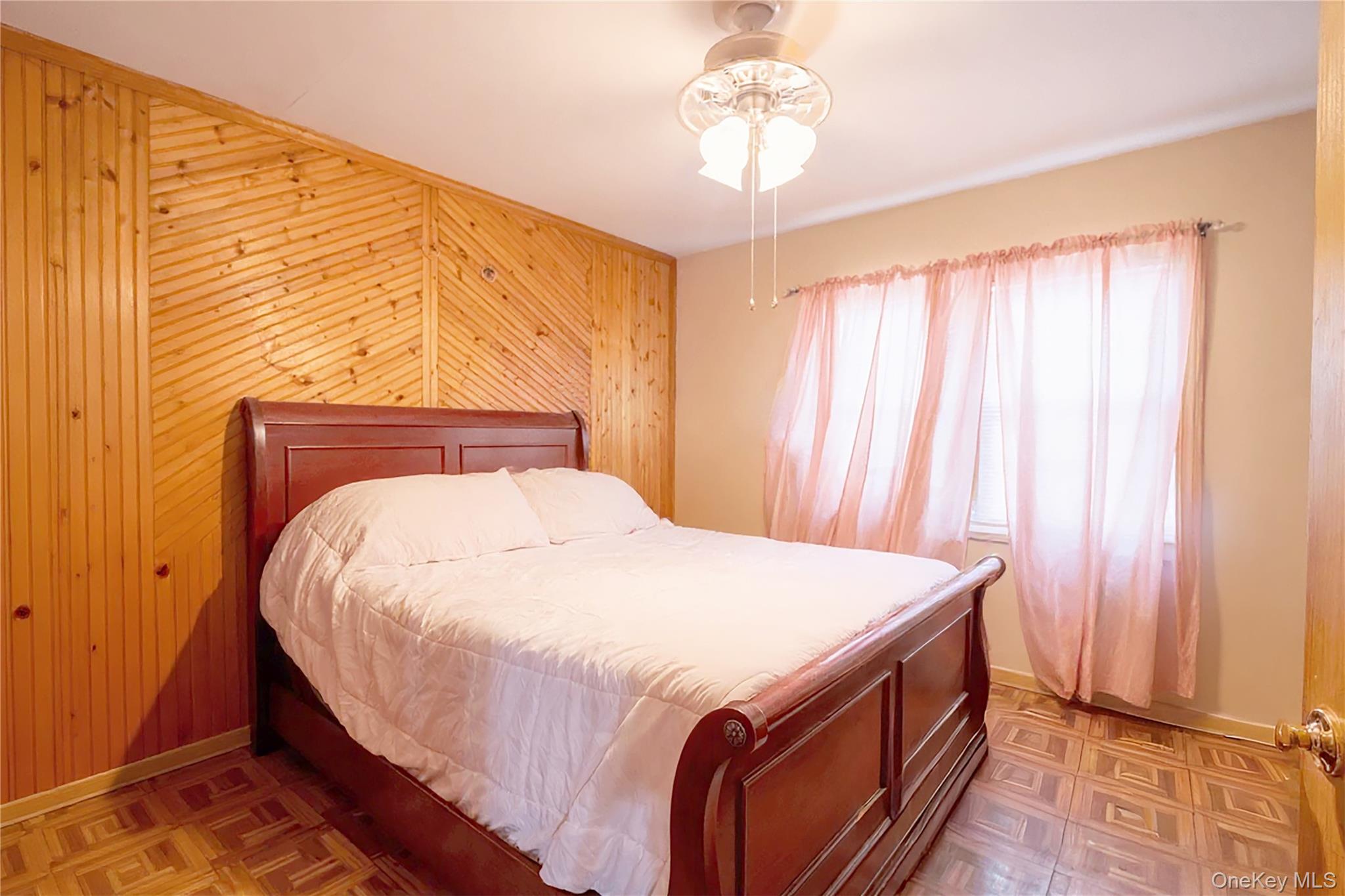 75 Peninsula Boulevard, Valley Stream, NY 11581